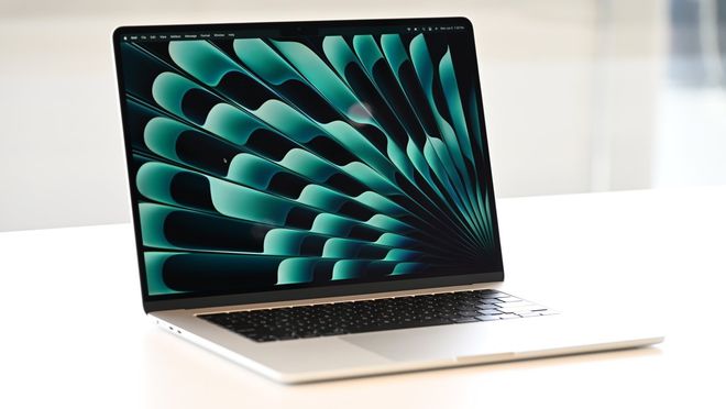 OLED 太貴，MacBook Air 的「換屏計(jì)劃」再擱置