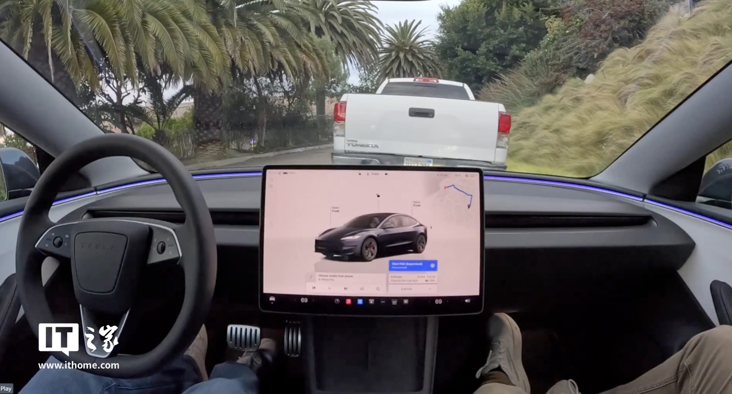特斯拉 FSD V13.2 用戶實(shí)測(cè)：表現(xiàn)驚艷，可實(shí)現(xiàn)“點(diǎn)對(duì)點(diǎn)”自動(dòng)駕駛